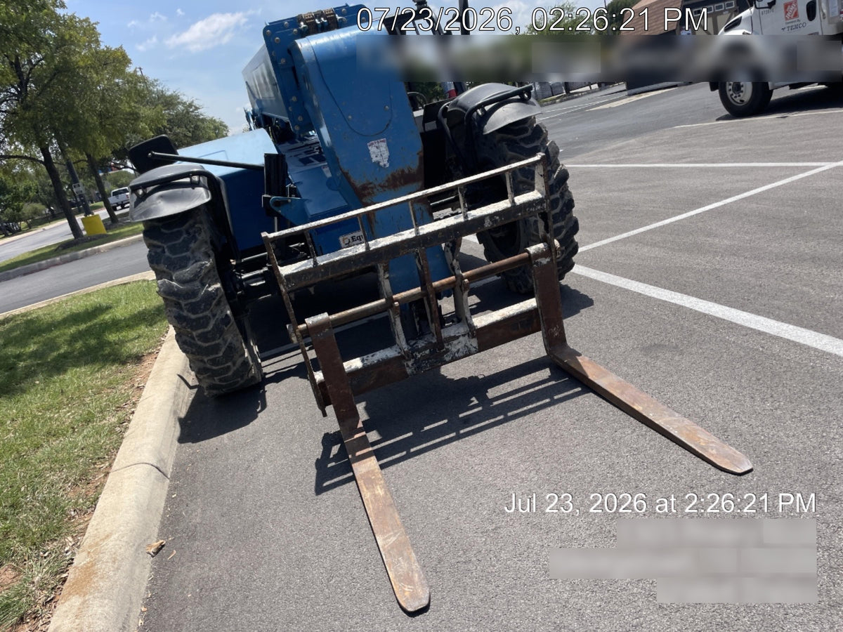 2017 GENIE GTH-844