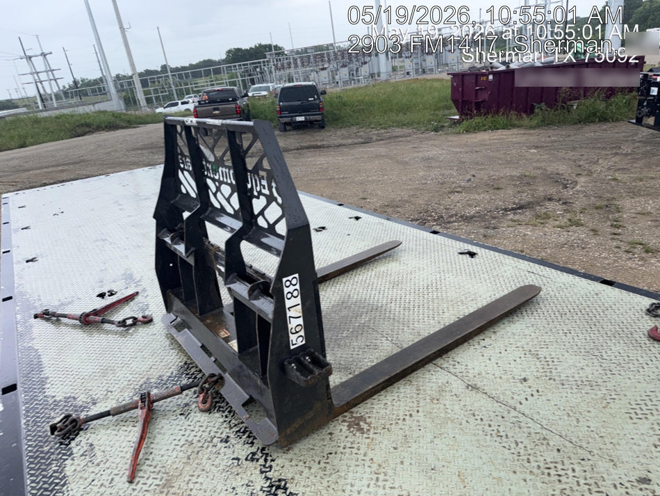 2025 PALADIN 48" Pallet Forks - Paladin