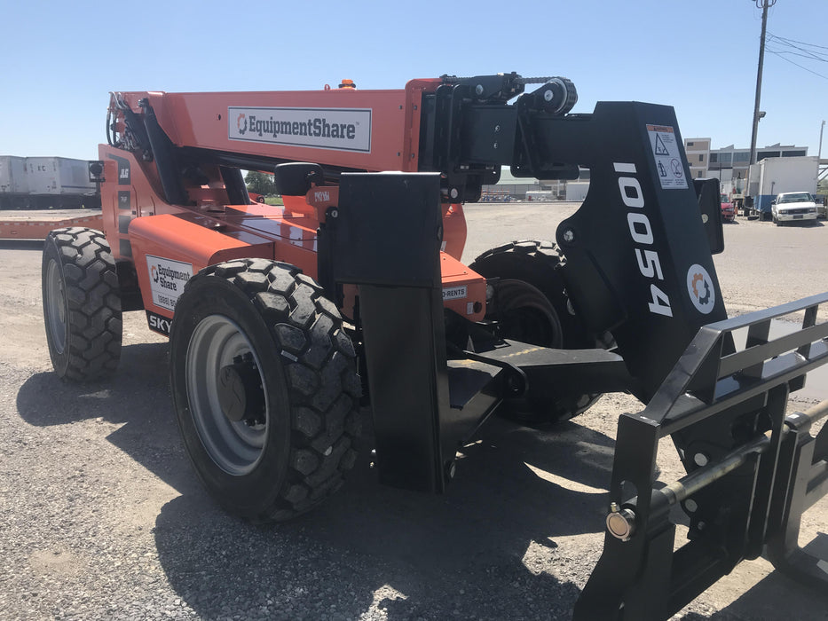 2021 SKYTRAK 10054