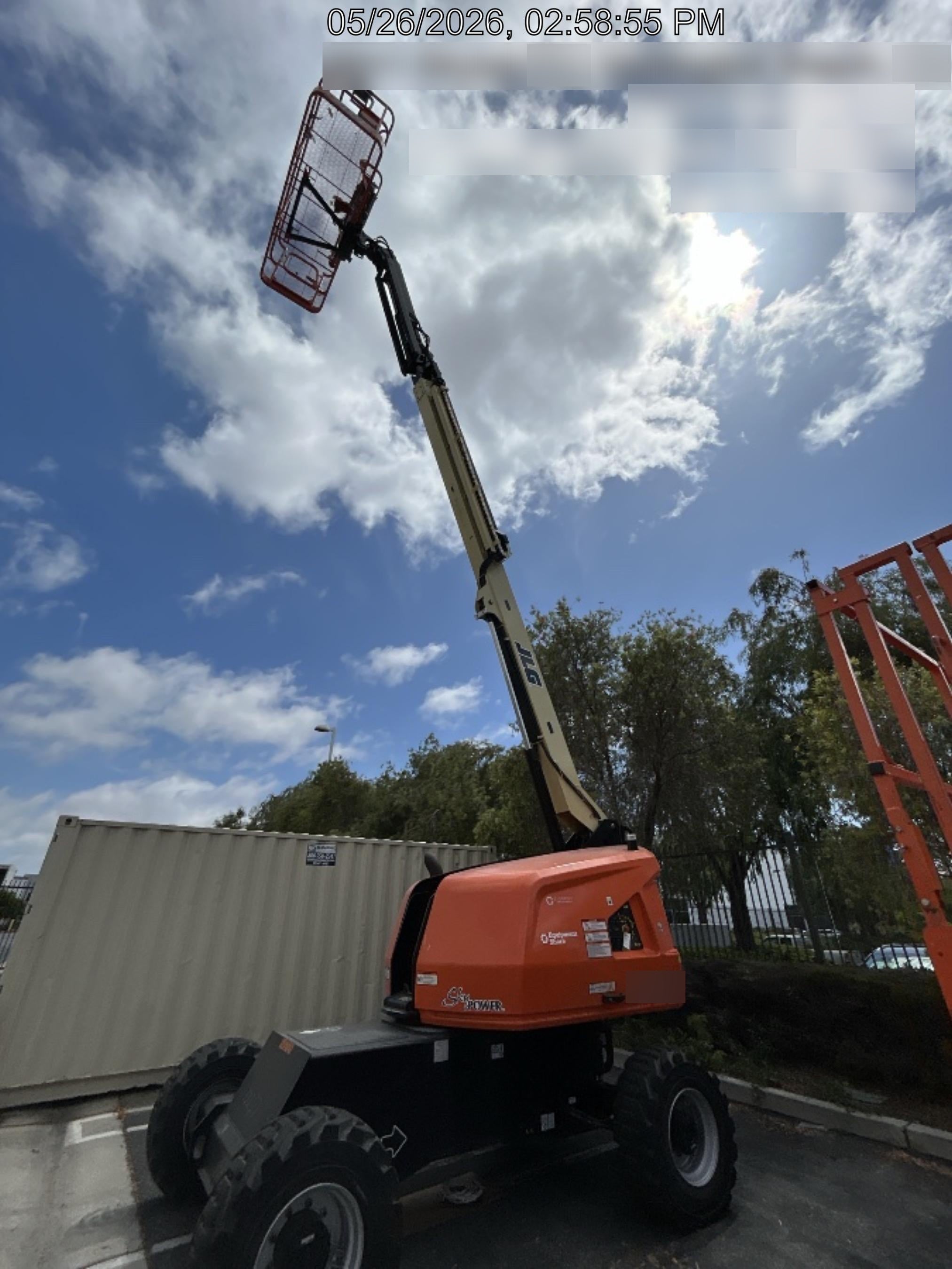 2025 JLG 460SJ