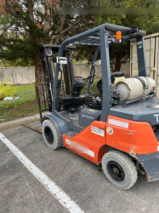 2022 TOYOTA 50-8FGU25