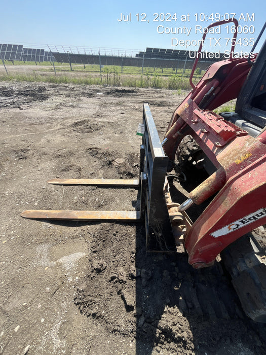 2022 ARROW MATERIAL HANDLING 48" Pallet Forks - Arrow