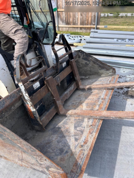 2020 WOODS 48" Pallet Forks