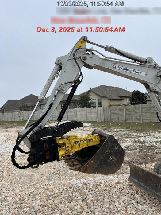 2021 TAKEUCHI TB235-2R