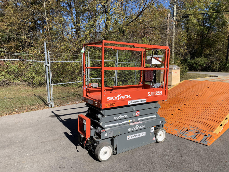 2018 Skyjack SJIII-3219 Standard Rental Specs