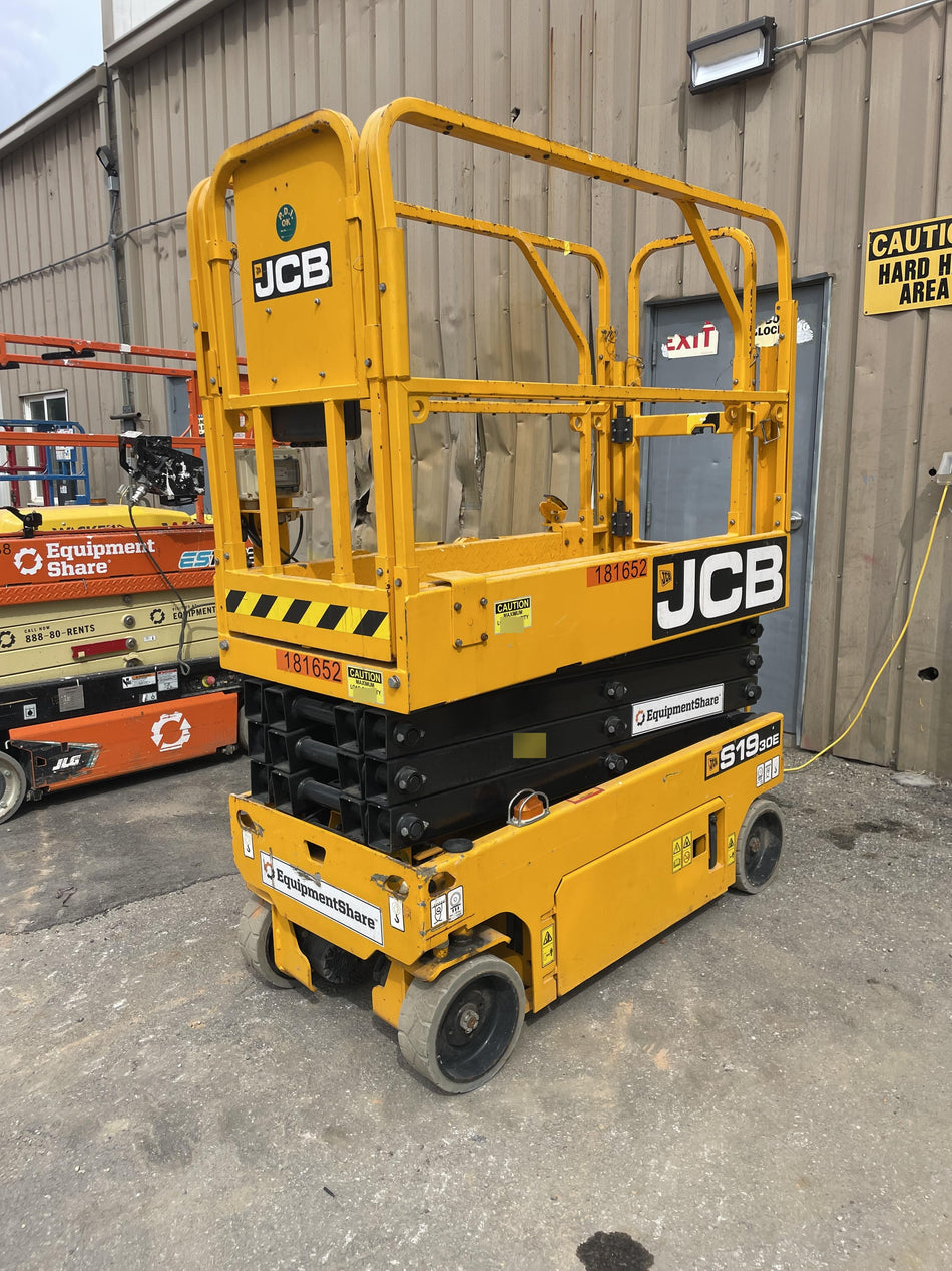 2021 JCB S1930E