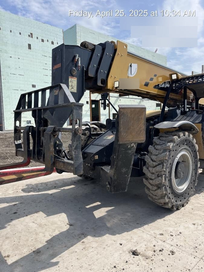 2021 SANY STH1056
