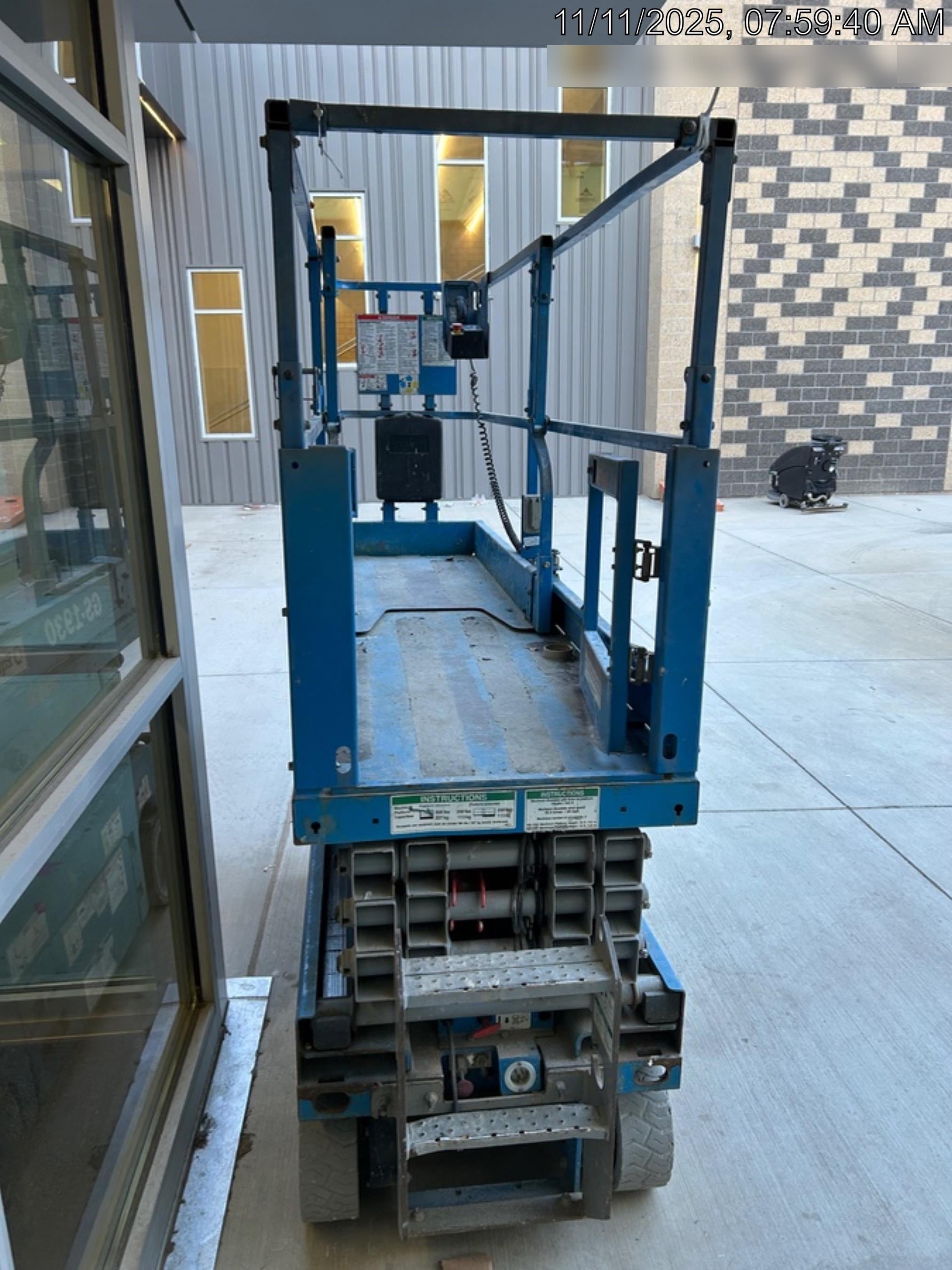 2020 Genie GS-1930 Solid Non Marking Tires, Beacon, Folding rails with half height swing gate