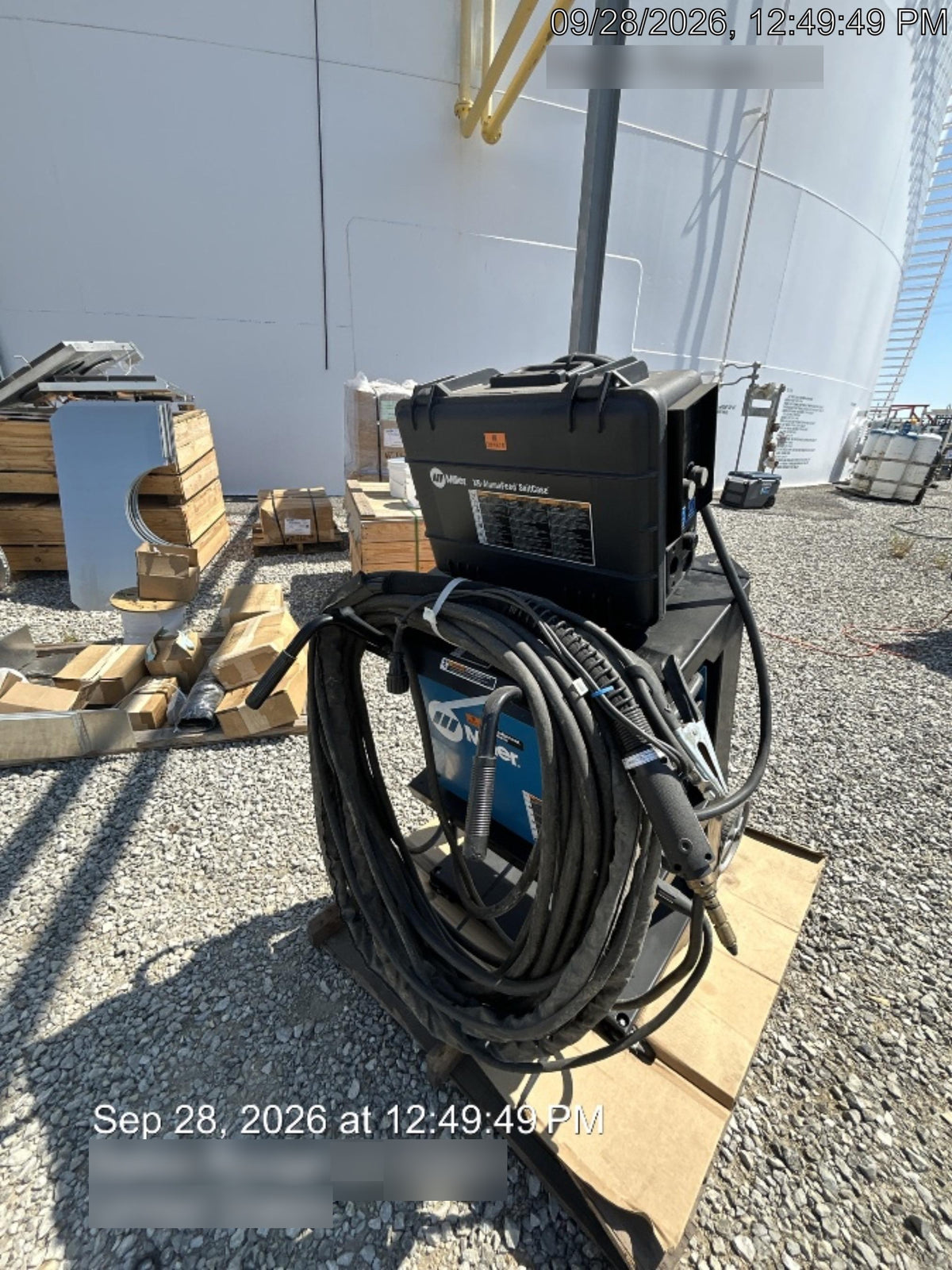 2023 MILLER ELECTRIC XR-AlumaFeed