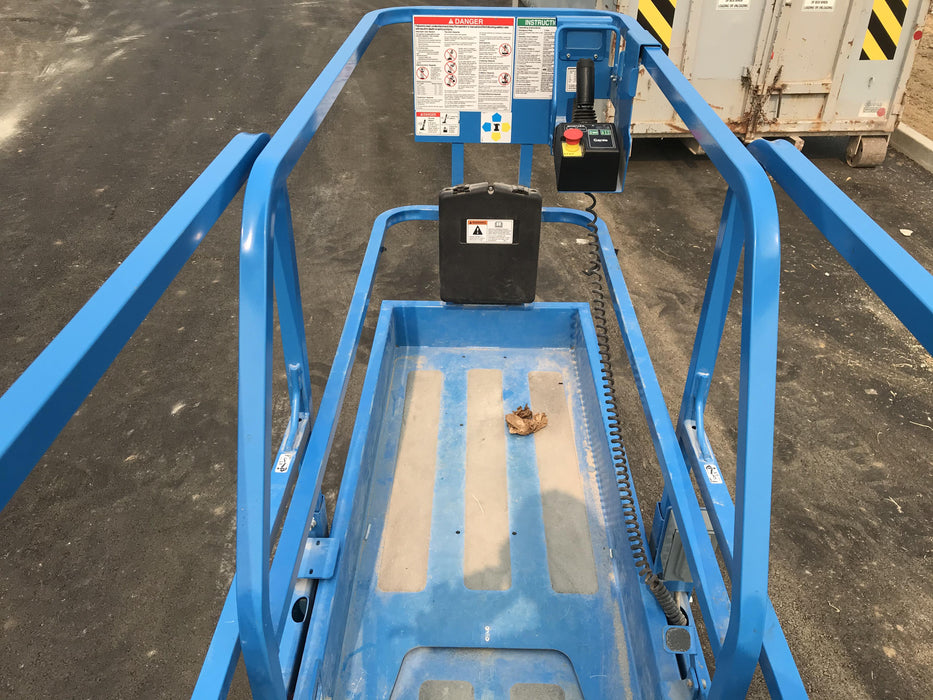 2020 Genie GS-1930 Fixed rails with chain entry gate - Pre A92.20, 800W Inverter