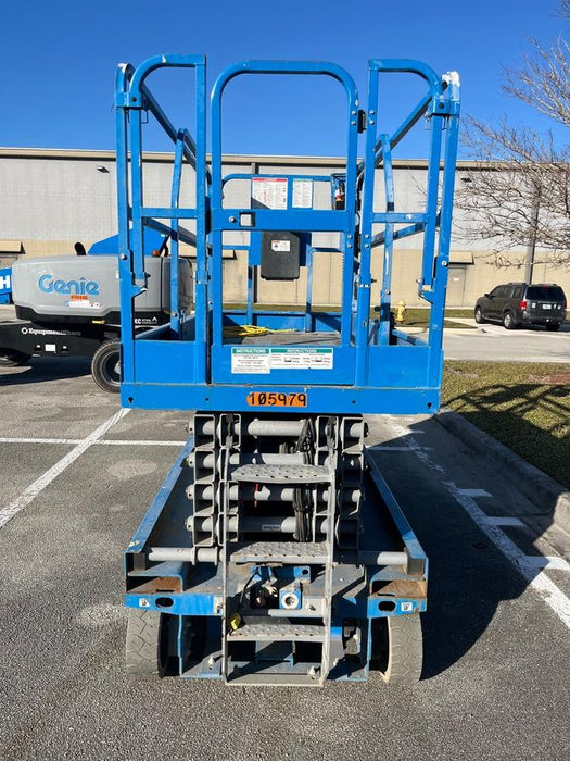 2020 Genie GS-3246 Standard, Folding full height swing gate