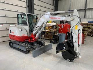 2020 Takeuchi TB240 CAB, AC/HEAT, THUMB