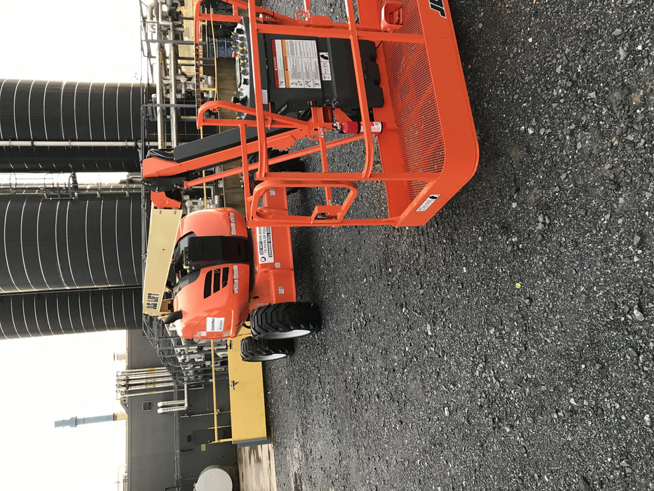 2019 JLG 600AJ