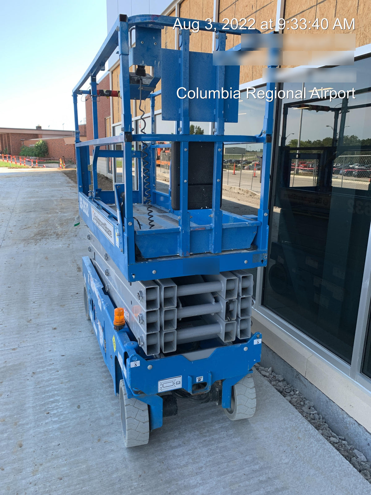 2019 Genie GS-2632 Folding Rails, Swing Gate, EE Rated