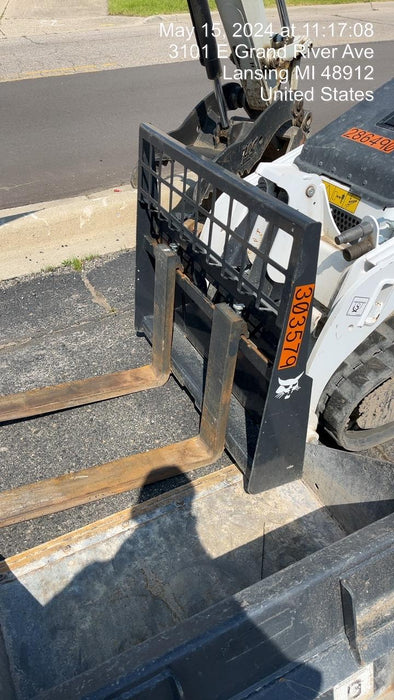 2023 BOBCAT 36" Mini Skid Steer Fork Carriage - Bobcat