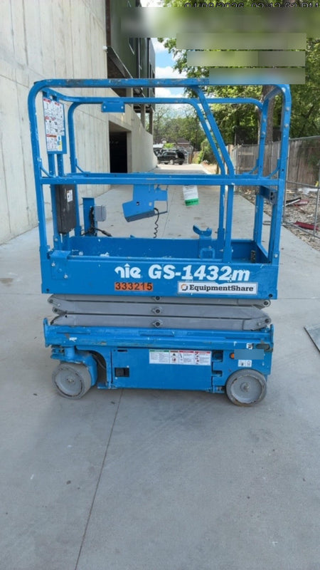 2023 GENIE GS-1432