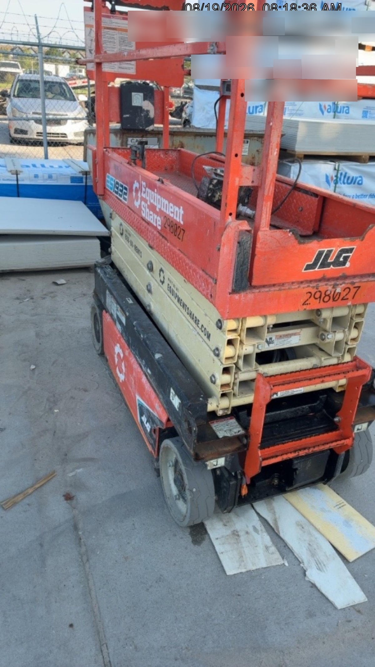 2023 JLG ES1932