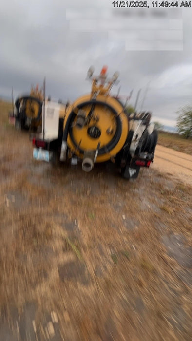 2021 VAC-TRON LP573XDT