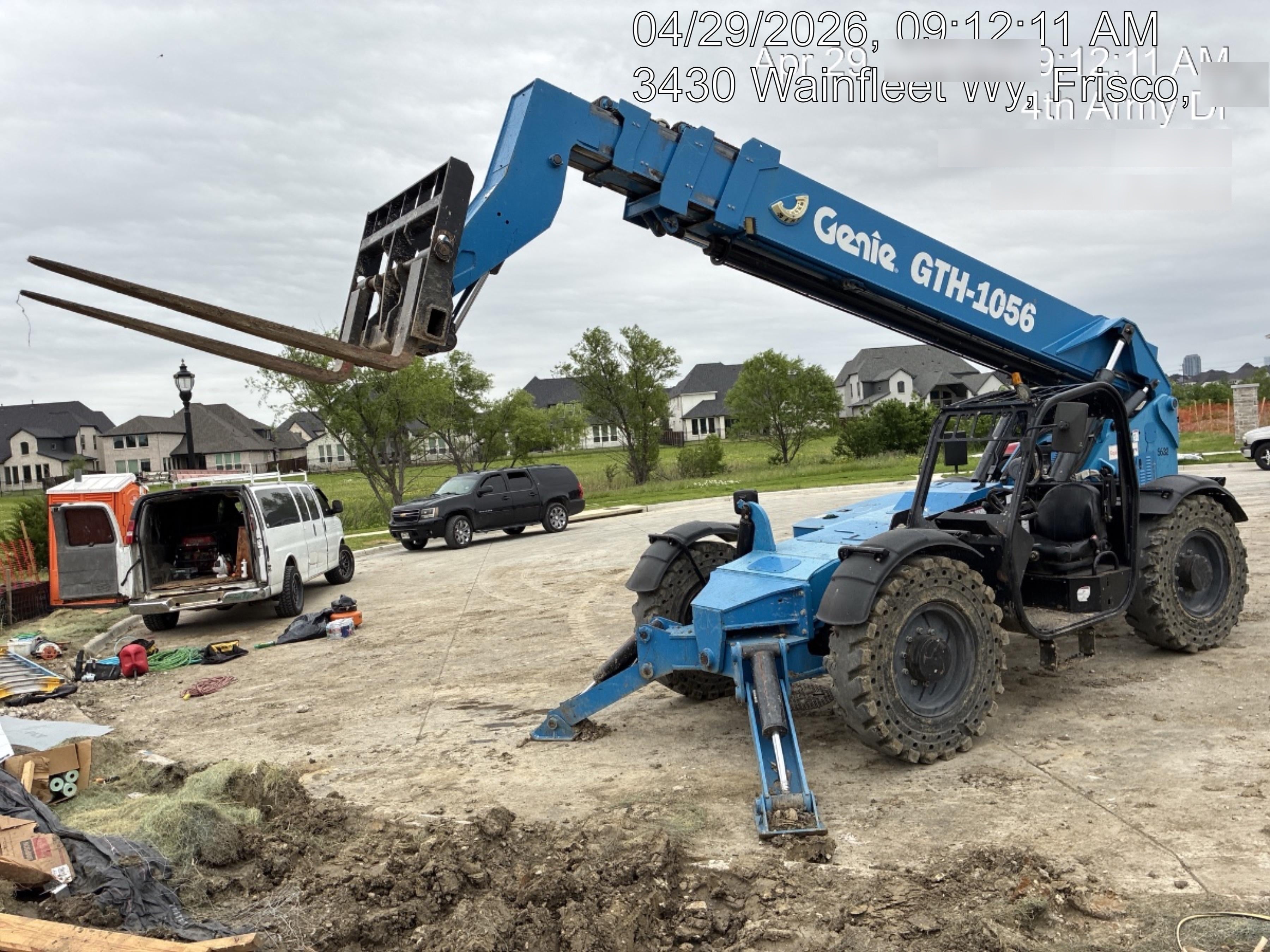 2017 GENIE GTH-1056