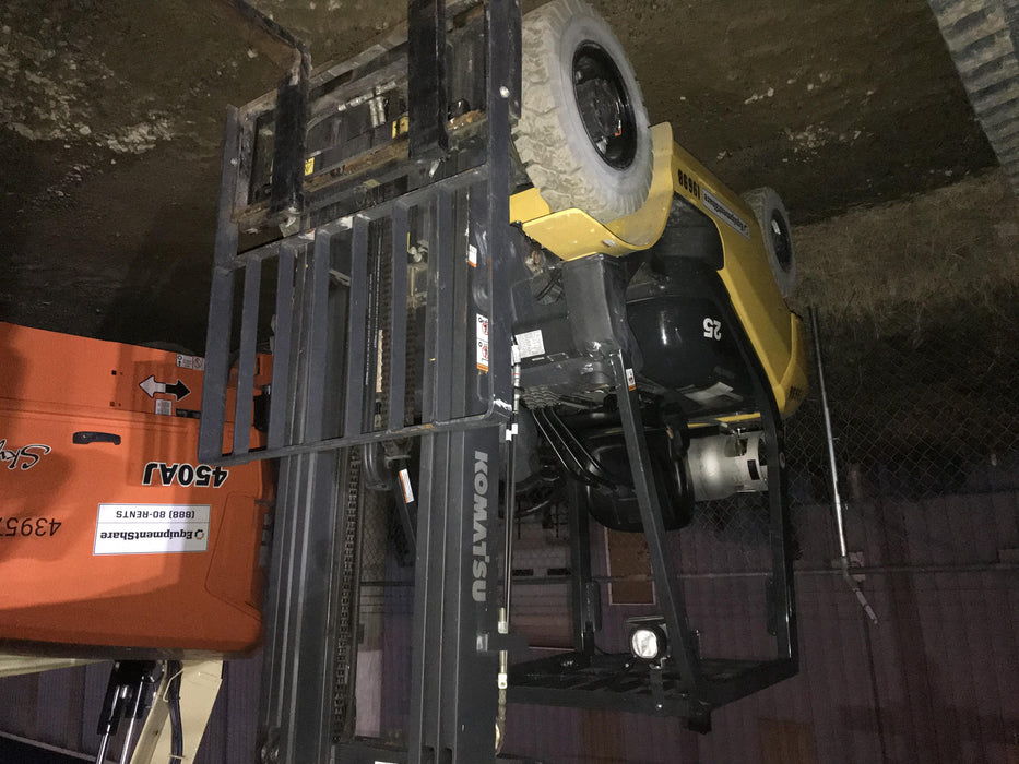 2018 KOMATSU FG25HT-16