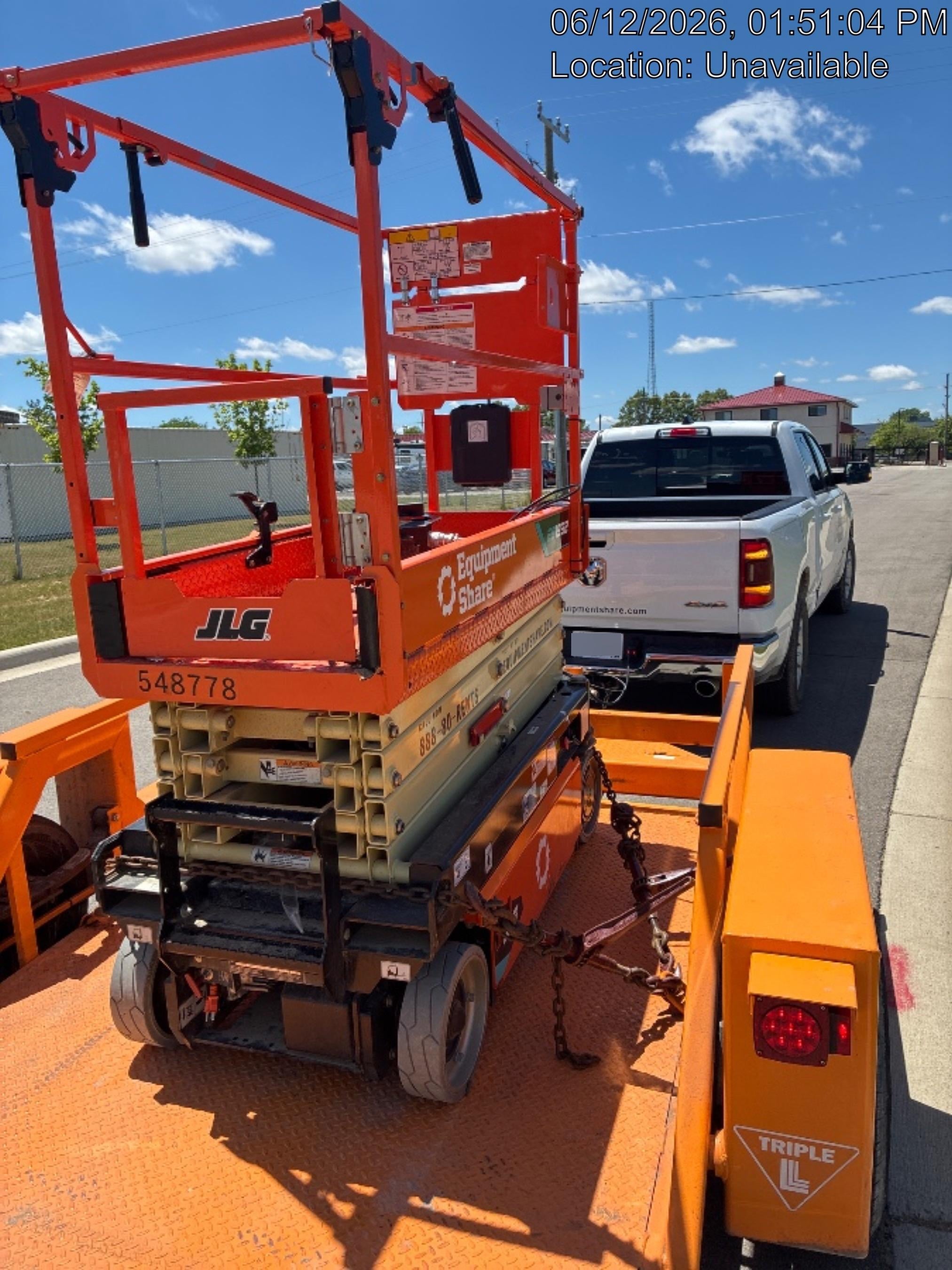 2025 JLG ES1932