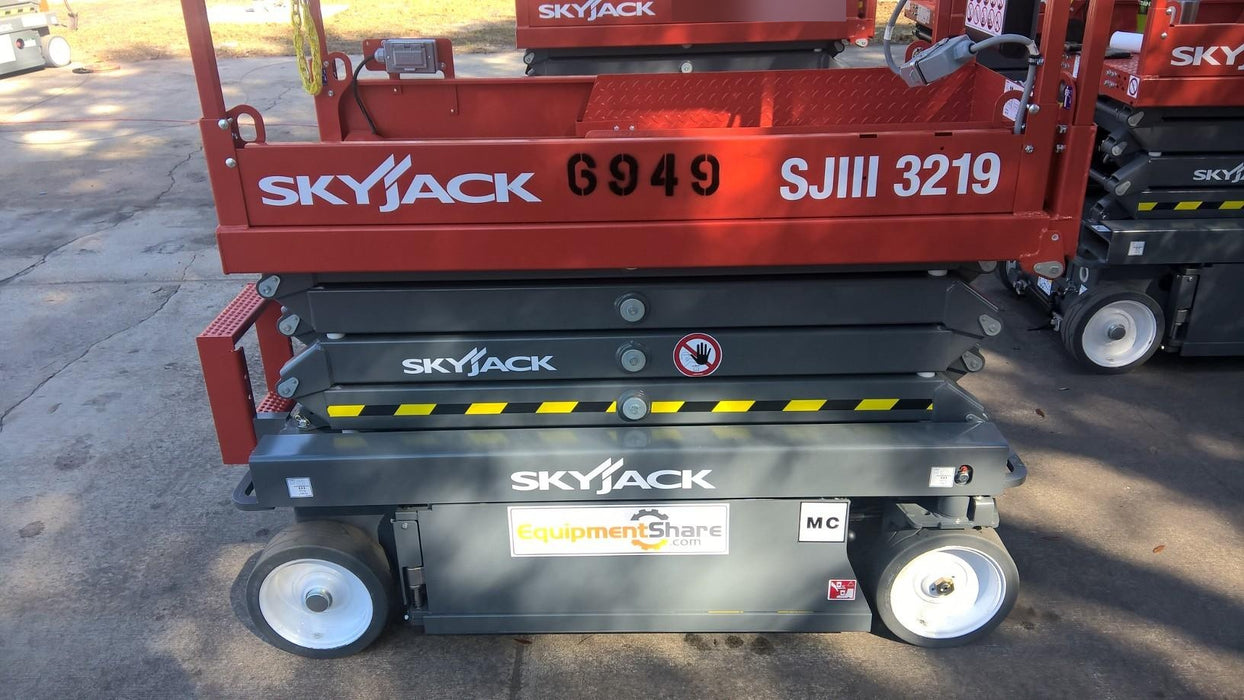 2018 Skyjack SJIII-3226 Skyjack SJIII-3226 Scissor Lift