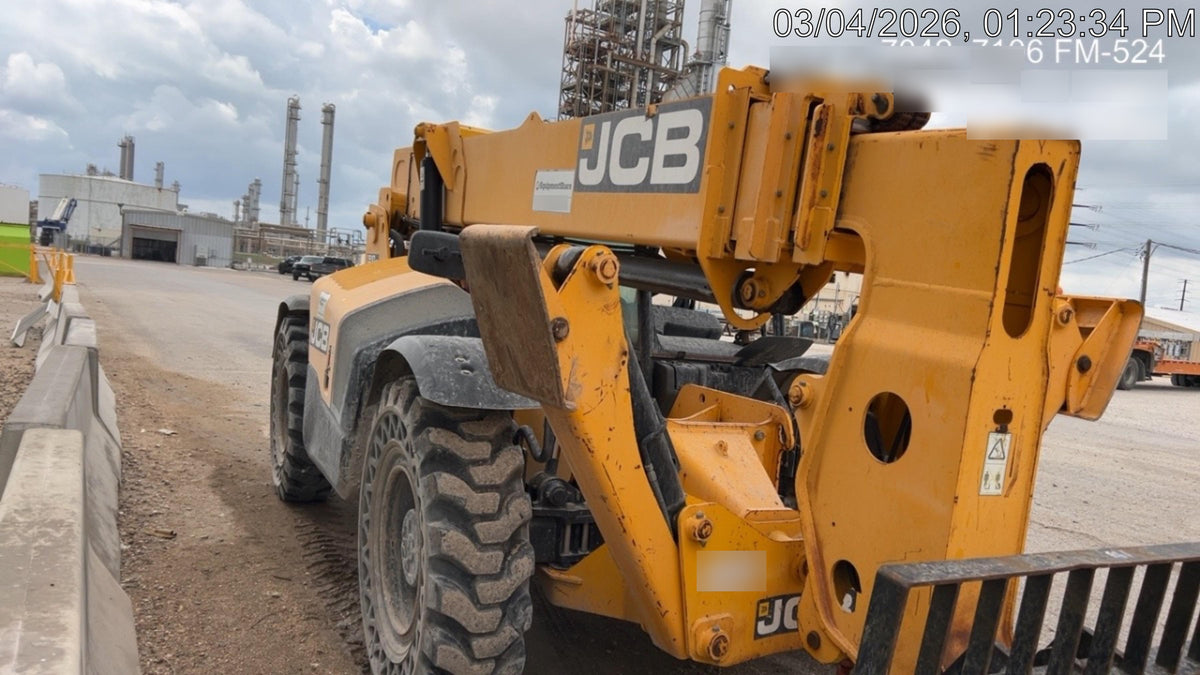 2019 JCB 510-56 Open ROPS, 74 HP, Solid Tires, Worklights, Beacon, Aux Hydraulics, Lifting Eye w/60" Carriage/60" Forks