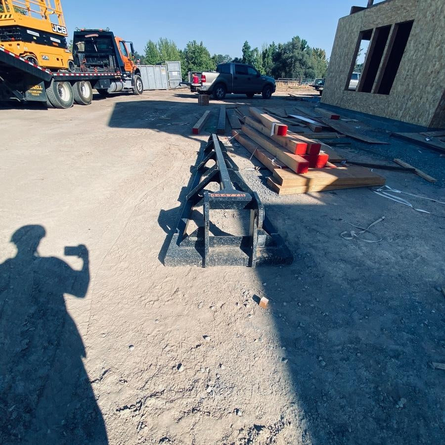2024 JLG 1001275853