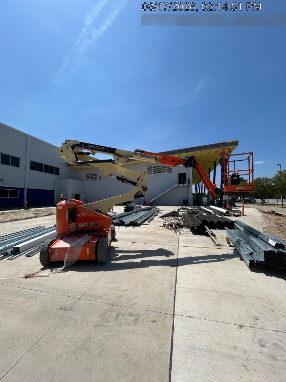 2019 JLG E400AJPN