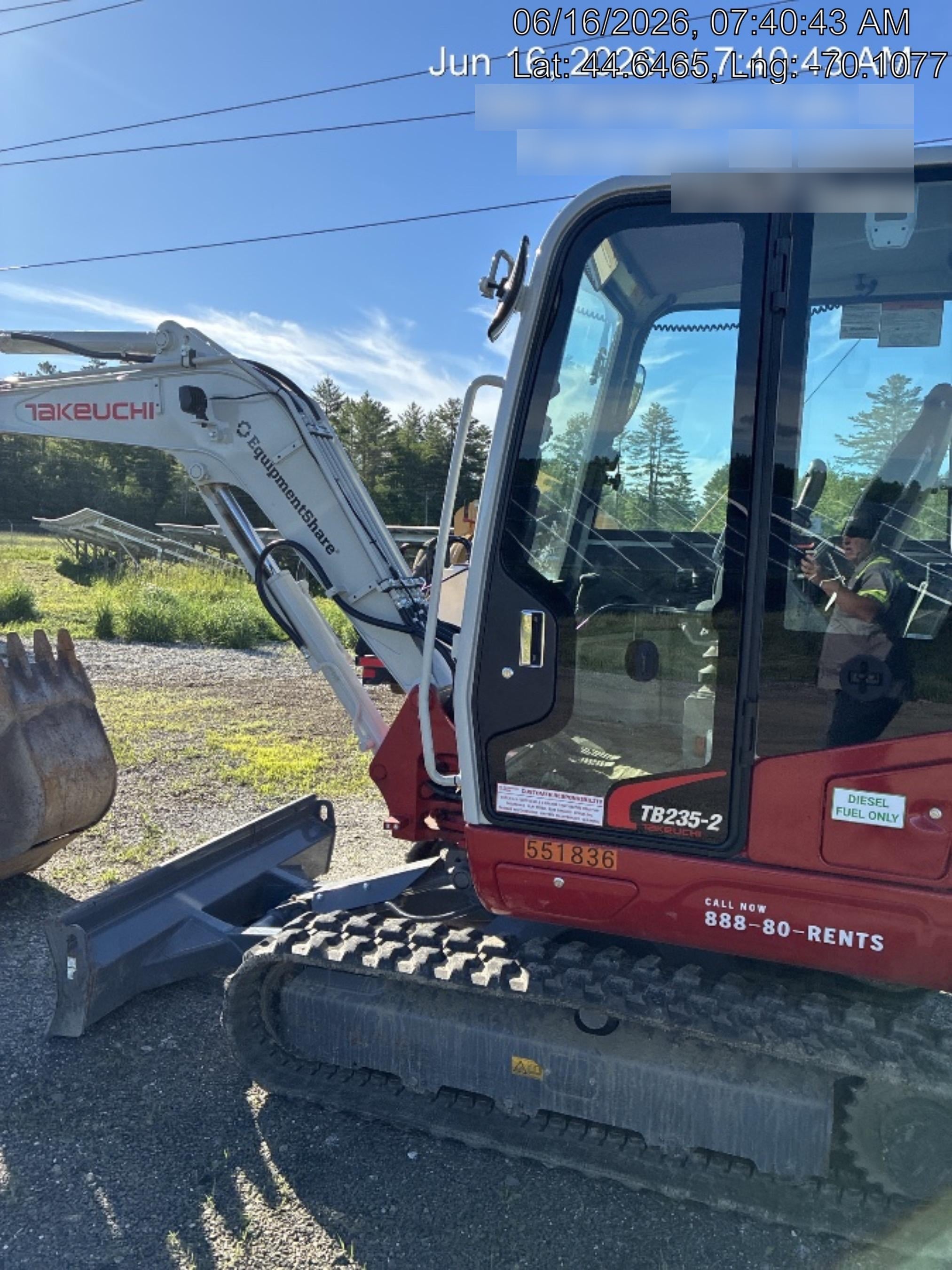 2025 TAKEUCHI TB235-2CR