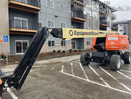 2023 JLG 660SJ