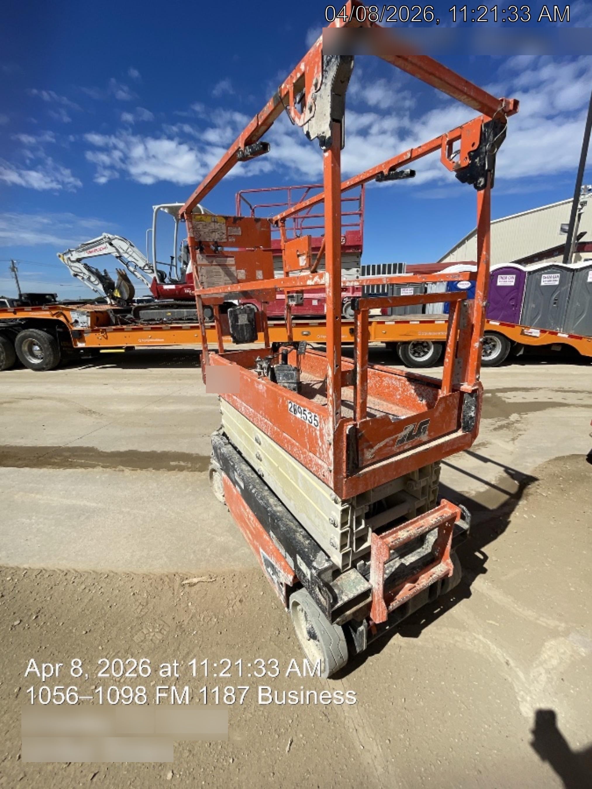 2022 JLG ES1932