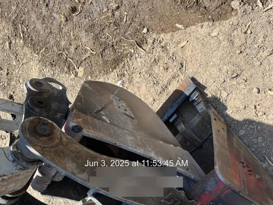 2020 TAG MANUFACTURING 30" Bucket - Tag