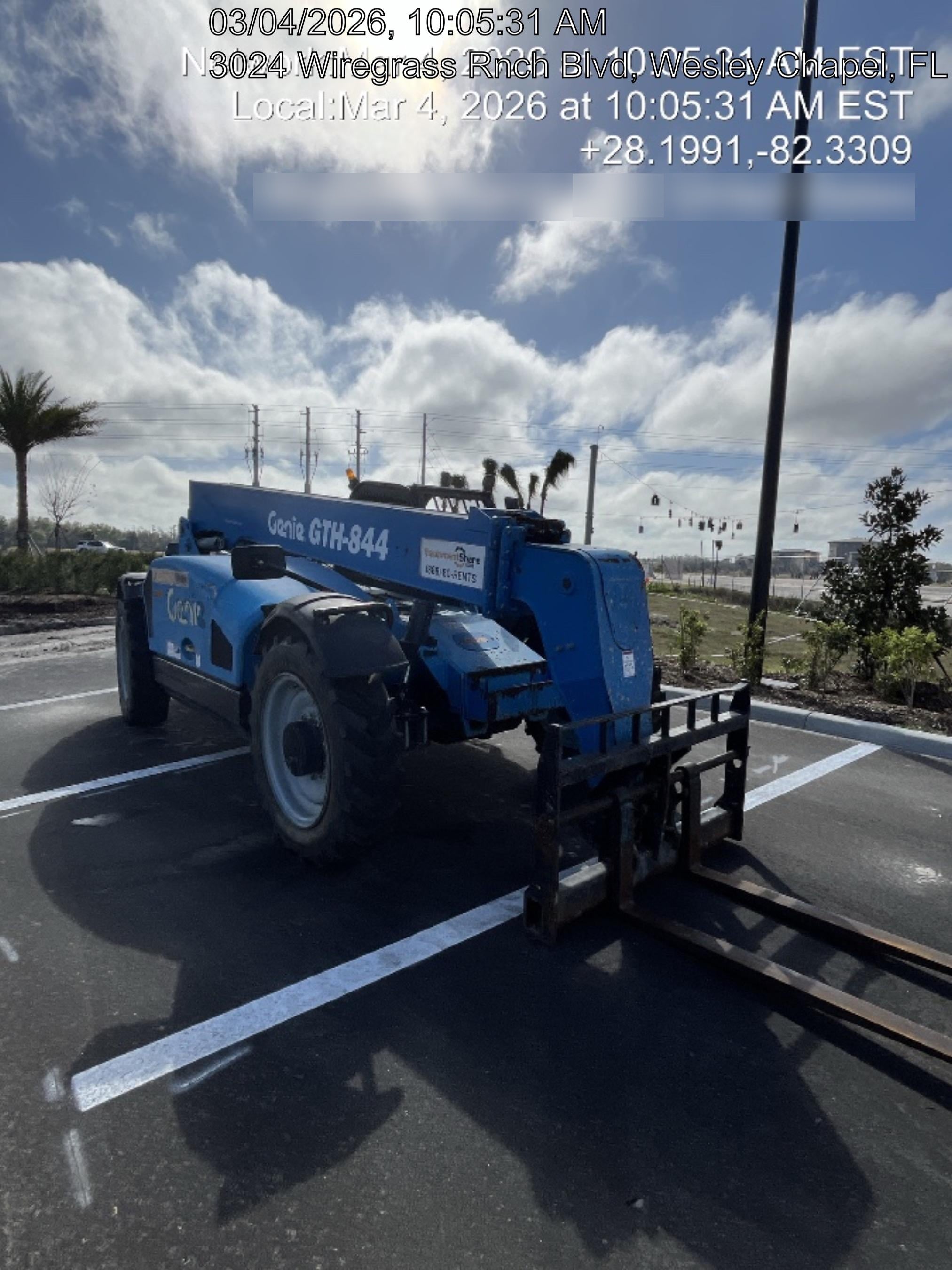 2018 Genie GTH-844 Genie GTH-844D w/Open ROPS, FF Tires, Work Light/Beacon, 60" Carriage and Forks