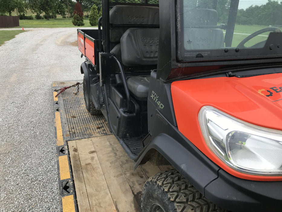 2019 Kubota RTV-X1140W-H 4wd Utility Cart, LED Strobe, Windshield Tempered Glass, Plastic Canopy, Wire Harness Kit, Backup Alarm
