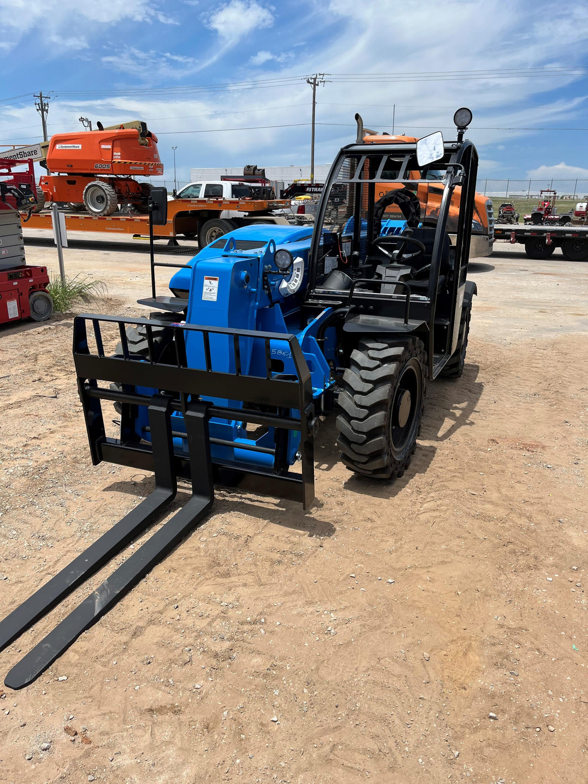 2023 GENIE GTH-5519