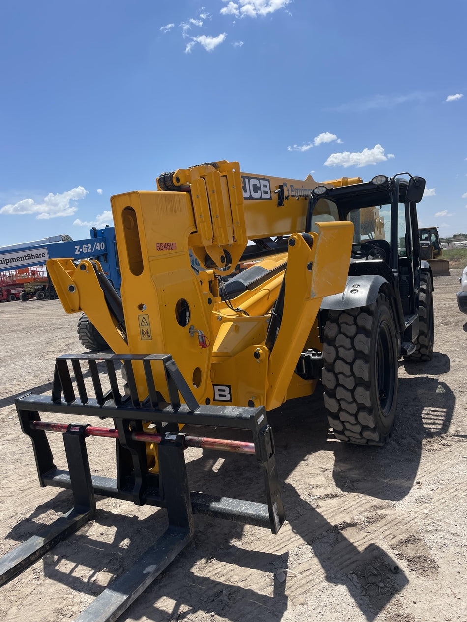 2025 JCB 512-56
