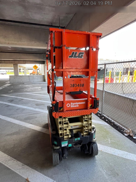 2023 JLG ES1932
