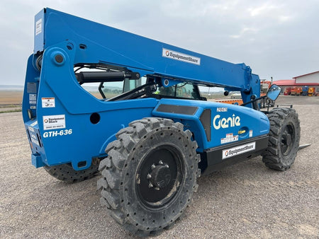 2023 GENIE GTH-636