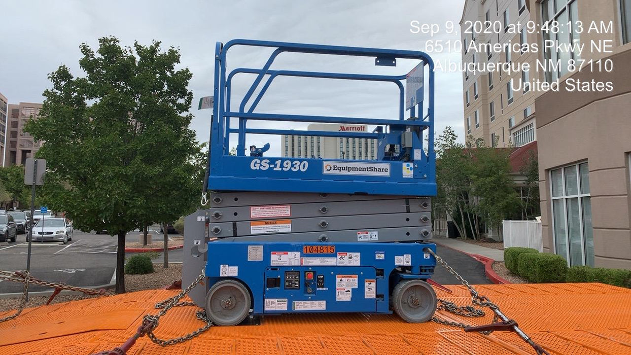 2020 Genie GS-1930 Fixed rails with chain entry gate - Pre A92.20