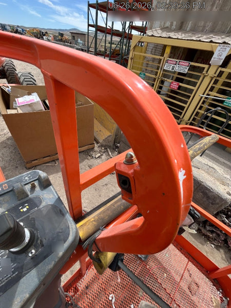 2019 JLG 600AJ