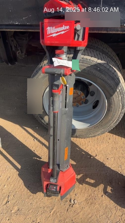 2022 MILWAUKEE 2136-20