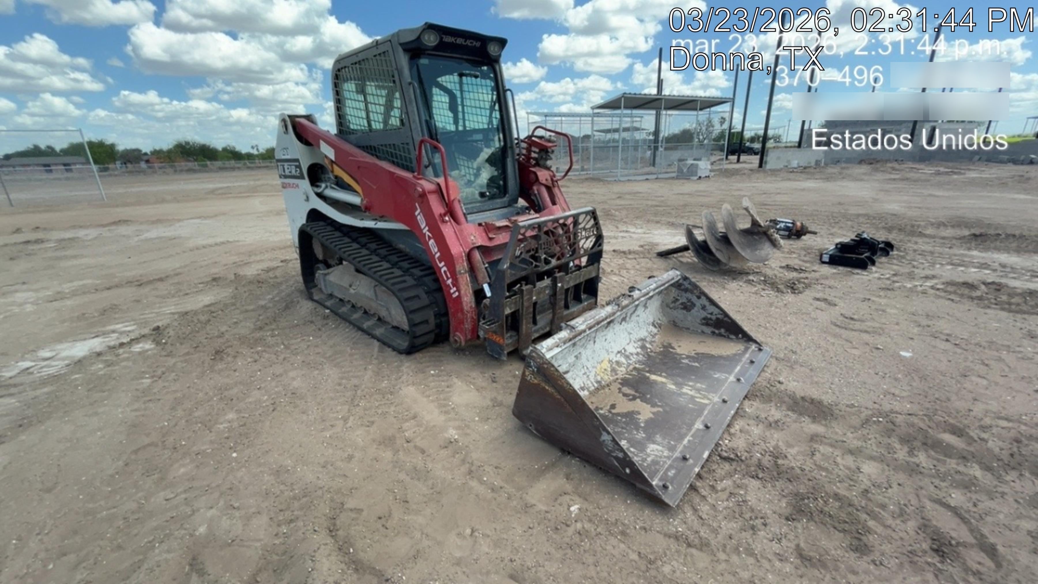 2020 Takeuchi TL12R2-CR Cab/Heat/Air, Hydraulic QC