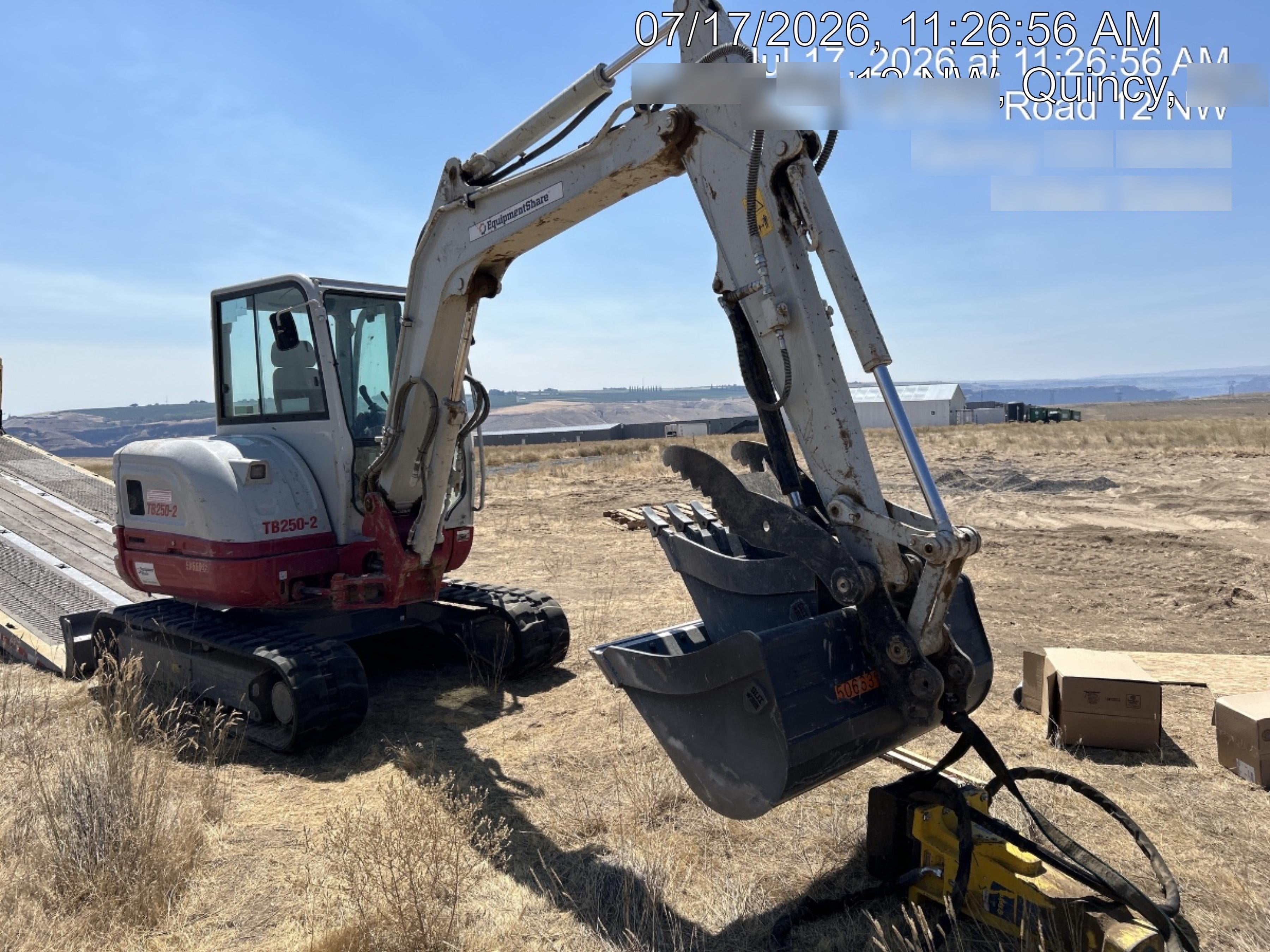 2024 TAKEUCHI TB250-2CR