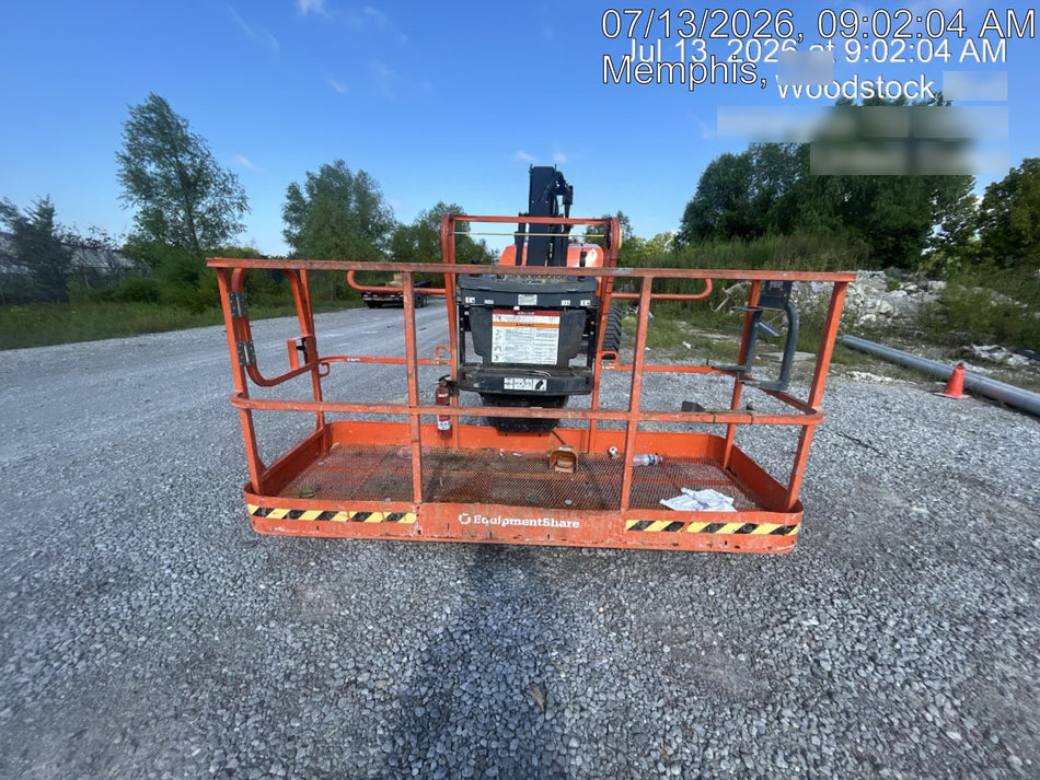 2025 JLG 800AJ