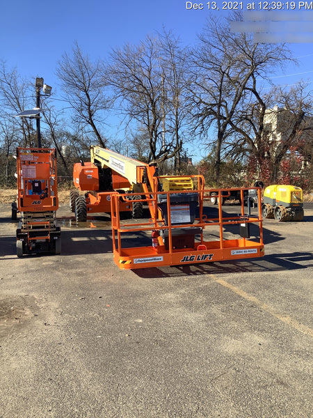 2021 JLG 860SJ