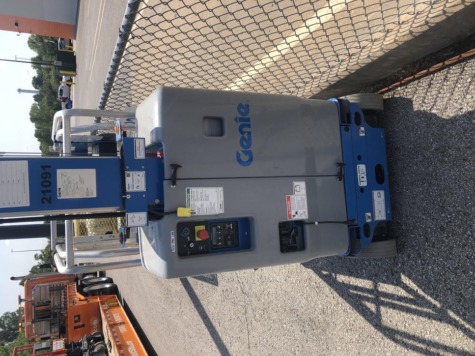 2018 GENIE GR-20