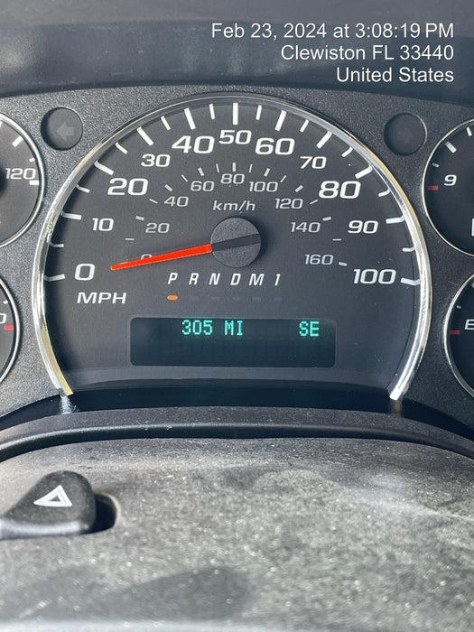 2023 CHEVROLET Express Van - Rental