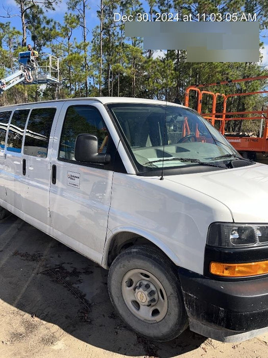 2023 CHEVROLET Express Van - Rental
