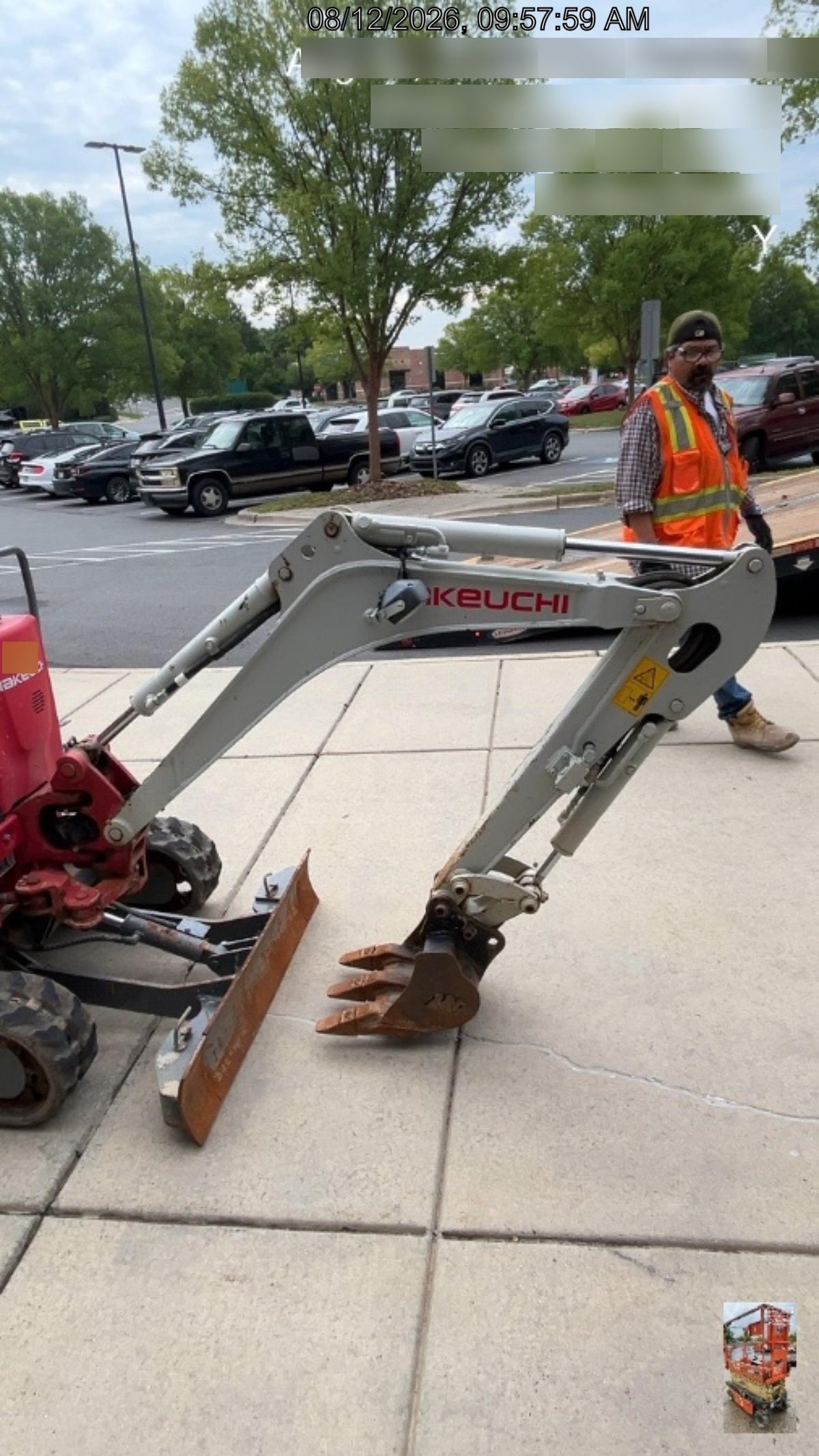2022 TAKEUCHI TB210R